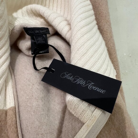 NWT Saks Fifth Avenue Collection Cashmere Cape - Picture 3 of 3
